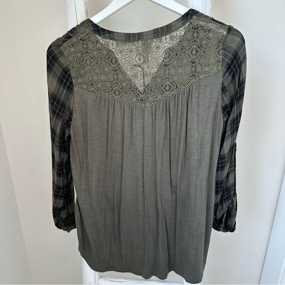 Knox Rose Mixed Material Plaid Rolled Sleeve Shirt SZ Small - Picture 3 of 11